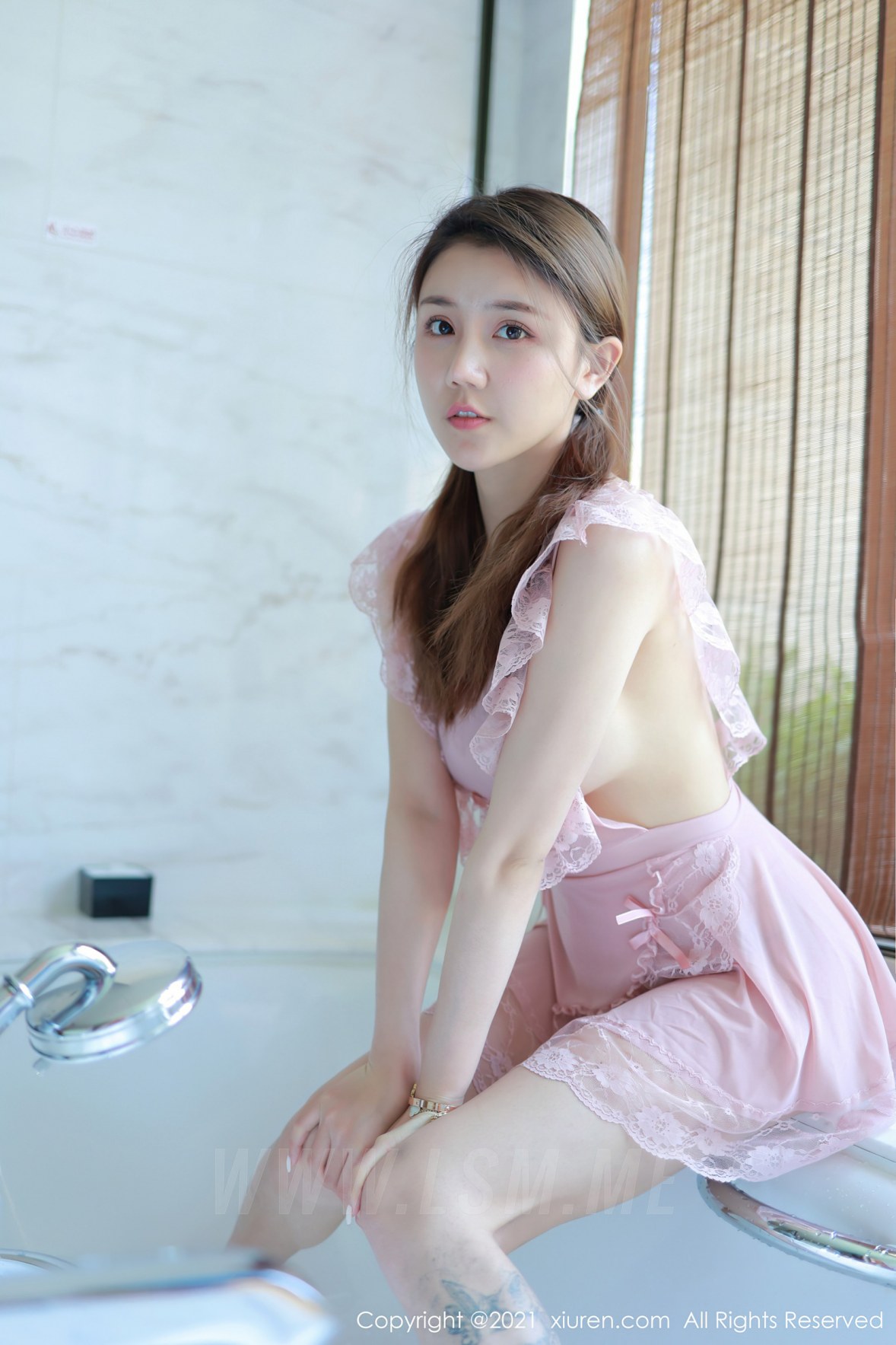 [XiuRen 秀人 No.3611][粉色女仆浴室主题][夏西CiCi]无水印私房照片流出